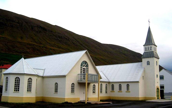 Ólafsfjarðarkirkja - mynd: Sigurður Herlufsen