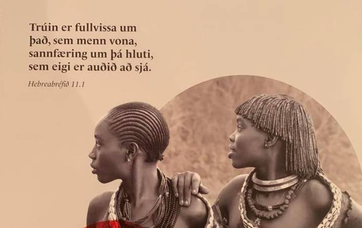 Dagatal Kristniboðssambandsins 2022 - myndir af fólki og tilvitnun í Biblíuna fylgja hverjum mánuði